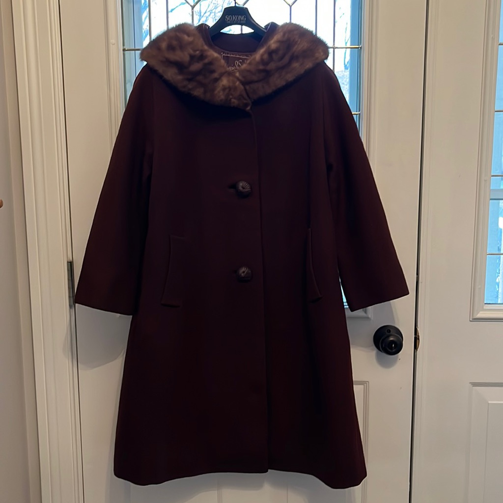 Vintage Wool Coat With Mink Collar